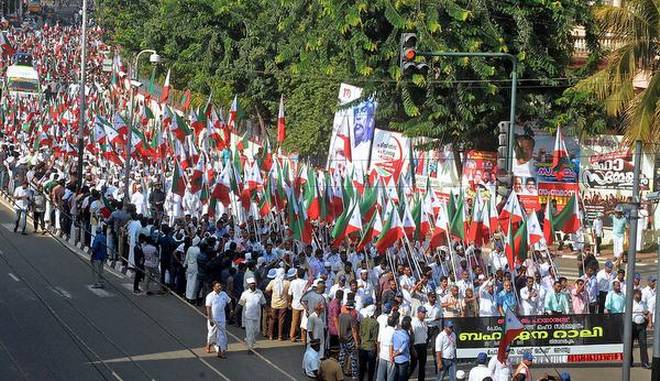 నిఘా నీడలో కేరళ కేంద్రంగా పనిచేస్తున్న ముస్లిం మతోన్మాద సంస్థ పి.ఎఫ్.ఐ