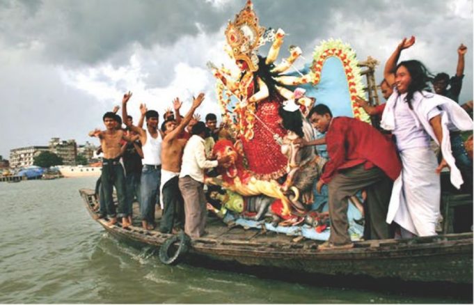 Socio-political challenges faced by Hindus in present Bharat