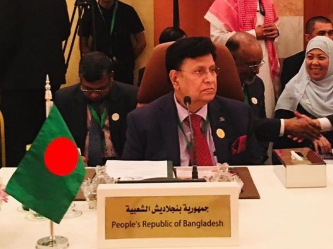 Bangladesh Ready To Take Back Its Citizens Illegally Living In India, Seeks List From Indian Government