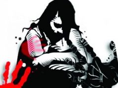 మైనర్ కూతురిపై 3 ఏళ్లుగా సామూహిక అత్యాచారం: మదర్సా నిర్వాహకుడు అరెస్ట్