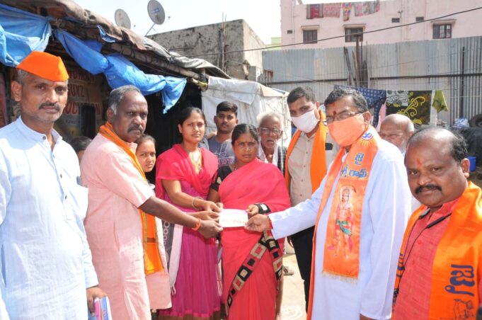 మూడు వేల గ్రామాల్లో పూర్తయిన నిధి సమర్పణ